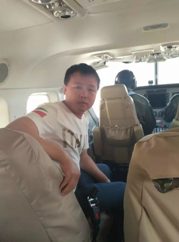随风飘零的第一张照片--泰安相亲服务中心