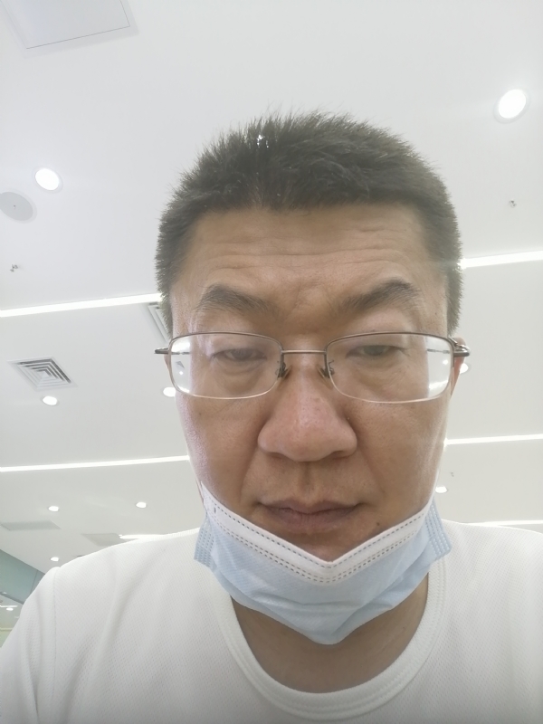 无奈的第一张照片--泰安相亲服务中心