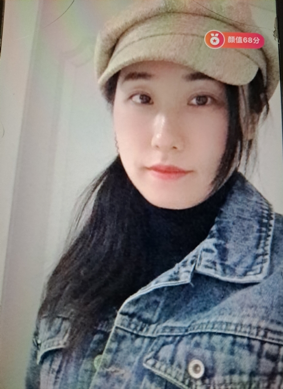 嫣然一笑的第二张照片--泰安相亲服务中心