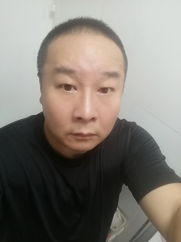 一束光的第一张照片--泰安相亲服务中心