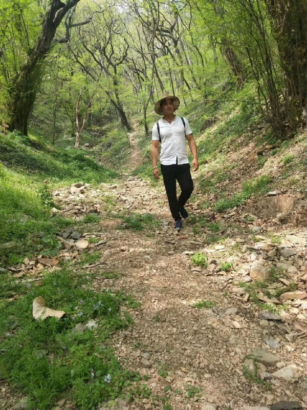旧时相识的第四张照片--泰安相亲服务中心