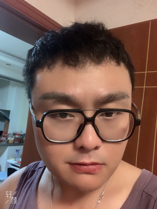 何为奈何的第三张照片--泰安相亲服务中心