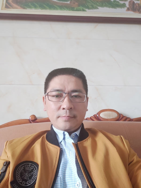龙行天下的第一张照片--泰安相亲服务中心