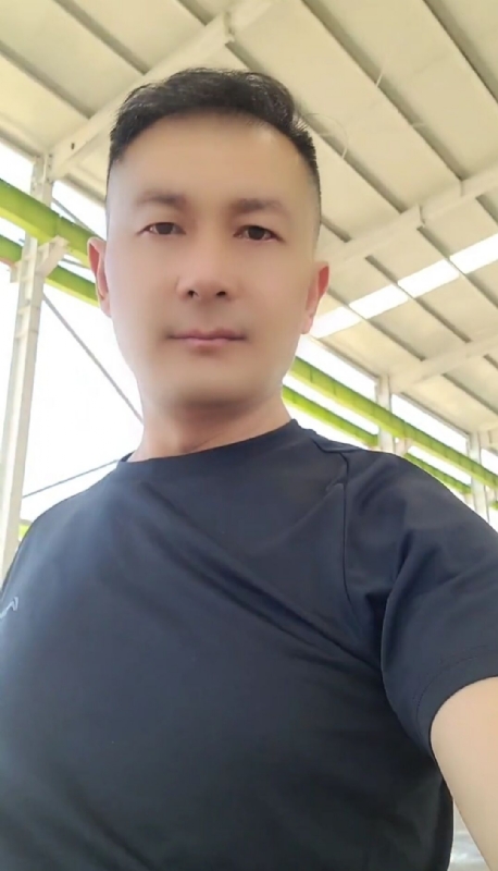 ZHANGHAO的第一张照片--泰安相亲服务中心