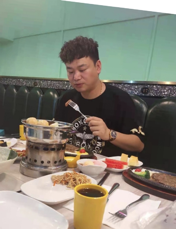 杰的第一张照片--泰安相亲服务中心