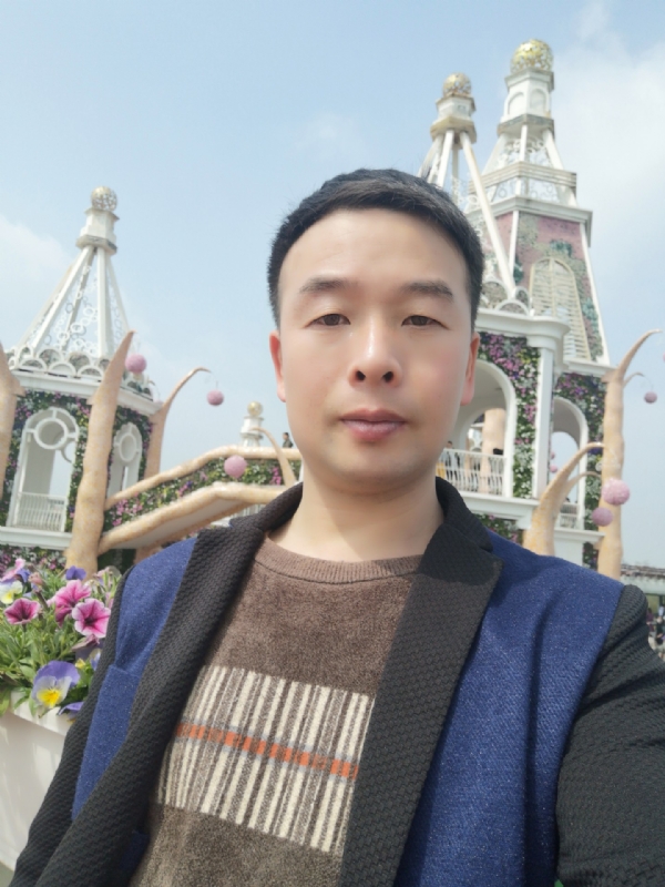 黎明的天空的第一张照片--泰安相亲服务中心
