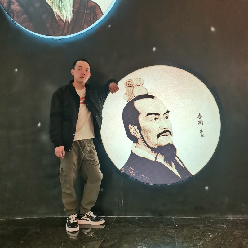 小灰灰的第三张照片--泰安相亲服务中心