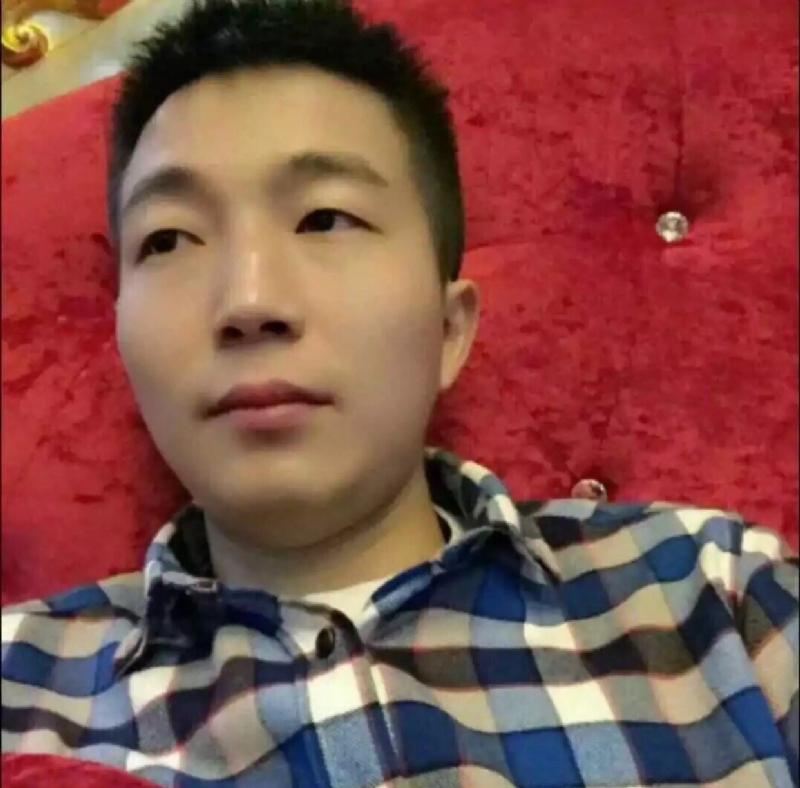 崩塌的信仰的第一张照片--泰安相亲服务中心