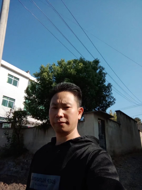 寻缘中的第一张照片--泰安相亲服务中心