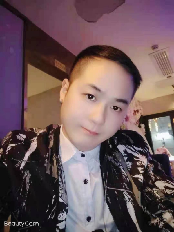放弃一切，从头再来的第一张照片--泰安相亲服务中心