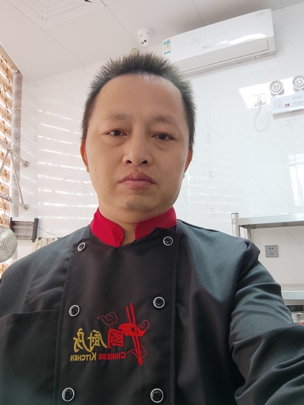 圆梦的第二张照片--泰安相亲服务中心
