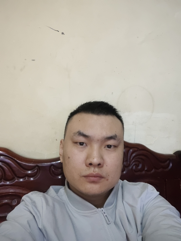 百里登风的第一张照片--泰安相亲服务中心