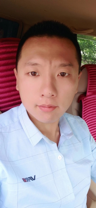 霄上的第一张照片--泰安相亲服务中心