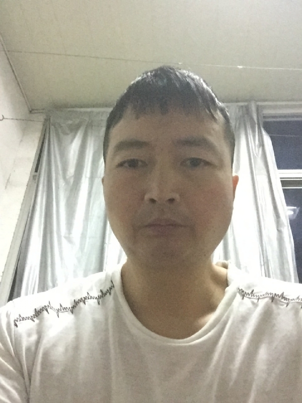 无可取代的第一张照片--泰安相亲服务中心