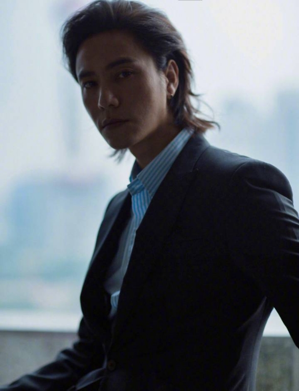 李嘉廷的第三张照片--泰安相亲服务中心