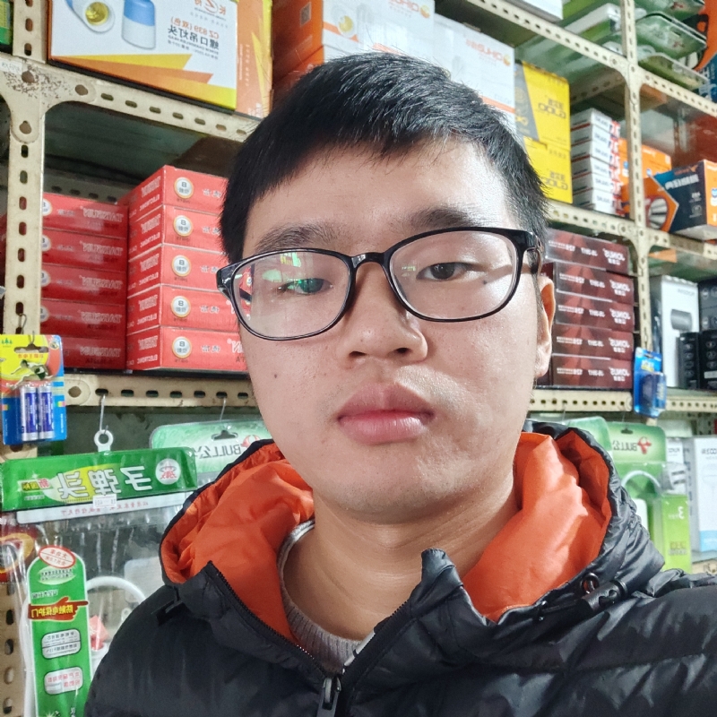 邱先生的第一张照片--泰安相亲服务中心