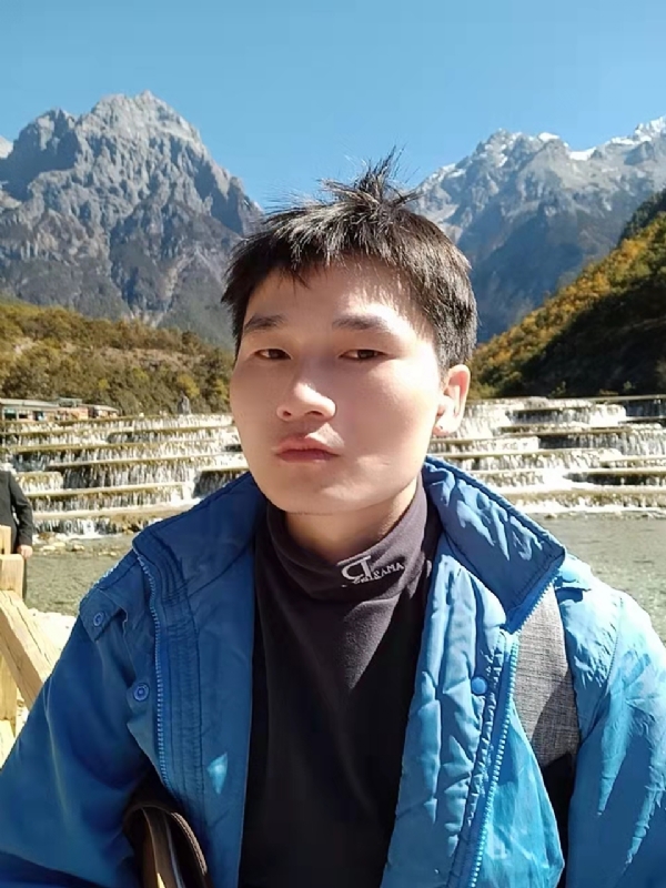 Mono的第二张照片--泰安相亲服务中心
