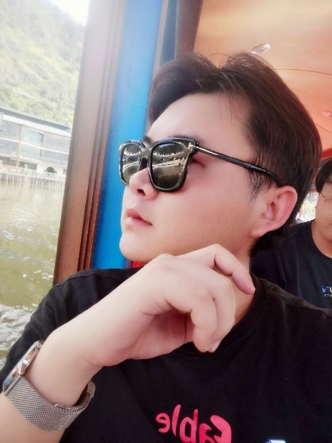 曲生的第一张照片--泰安相亲服务中心