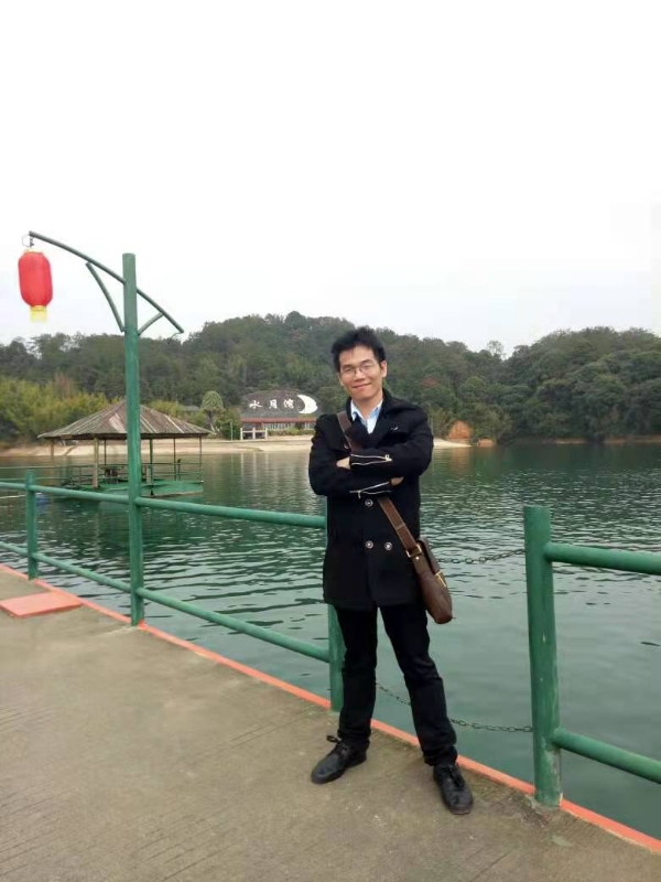 缘分不期而遇的第一张照片--泰安相亲服务中心