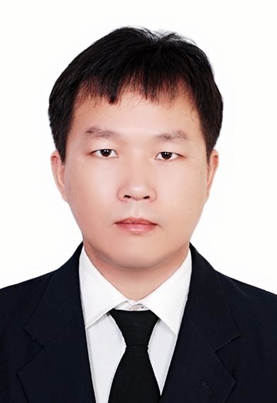 草帽借箭的第一张照片--泰安相亲服务中心