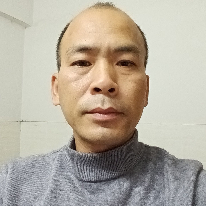 蔚蓝的天空的第一张照片--泰安相亲服务中心