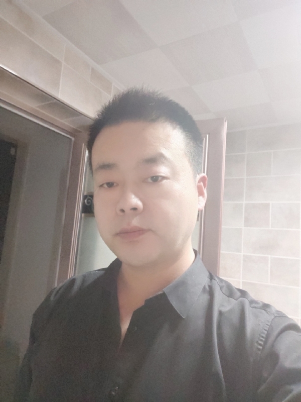 yangyongpingaoi的第二张照片--泰安相亲服务中心