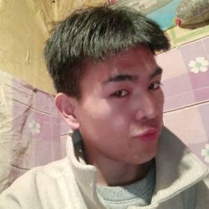 90后美少男的第二张照片--泰安相亲服务中心