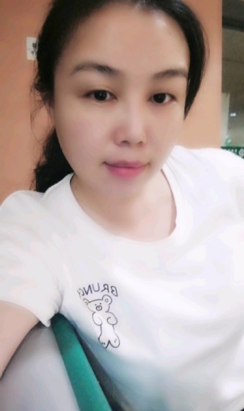 淡淡的云的第四张照片--泰安相亲服务中心