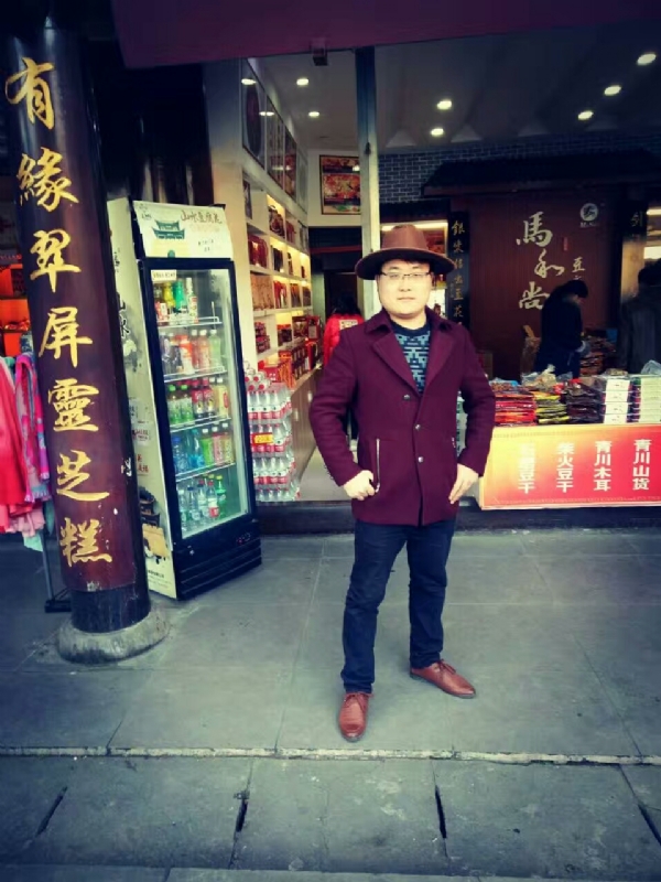 手心里的温柔的第一张照片--泰安相亲服务中心