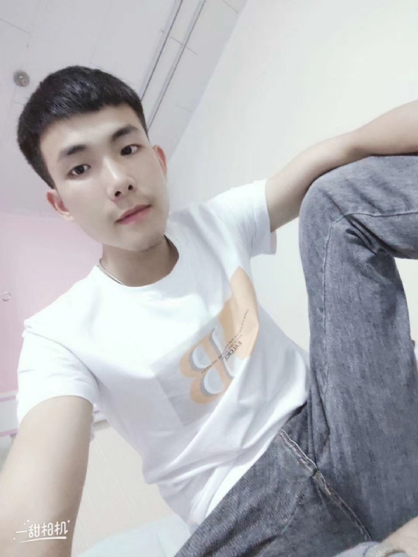 爱Q我的第一张照片--泰安相亲服务中心