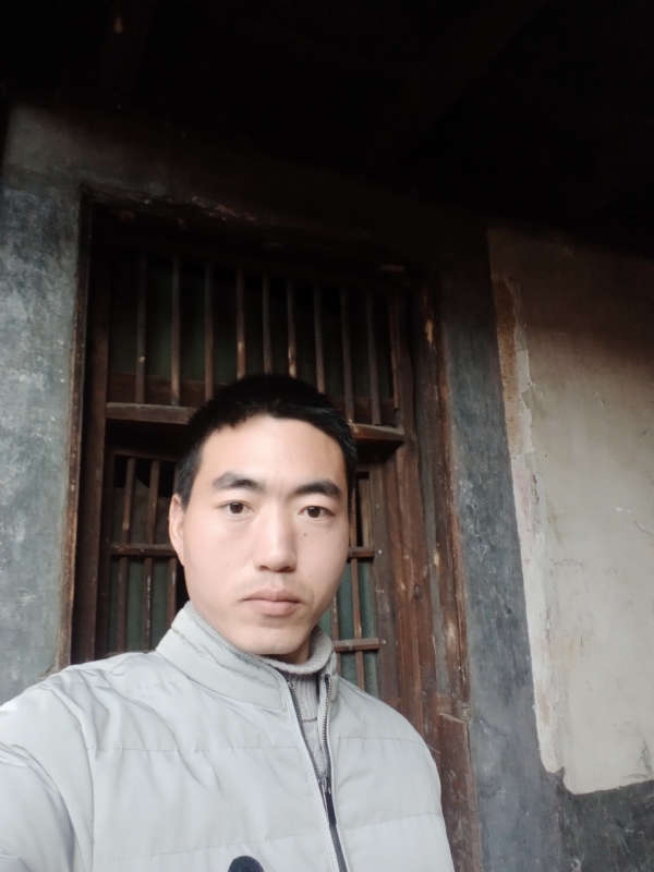 嫁与娶的第二张照片--泰安相亲服务中心