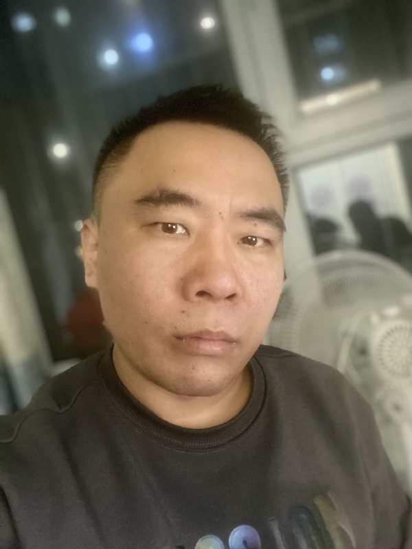 云的第四张照片--泰安相亲服务中心