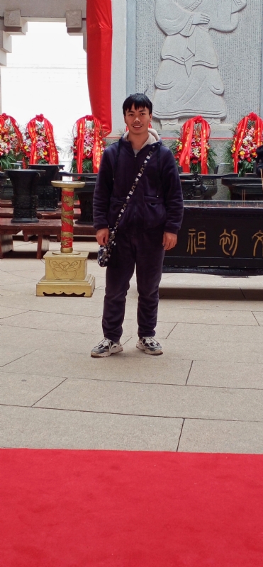 单身的小草的第一张照片--泰安相亲服务中心