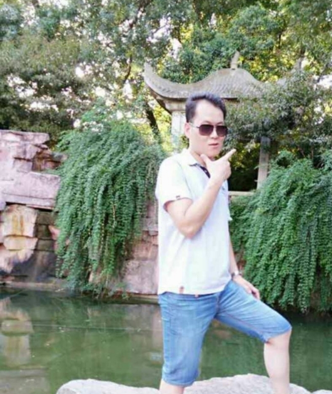 随缘的第一张照片--泰安相亲服务中心