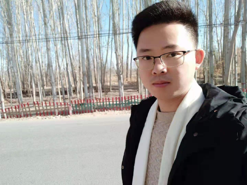 偏安一隅的第二张照片--泰安相亲服务中心