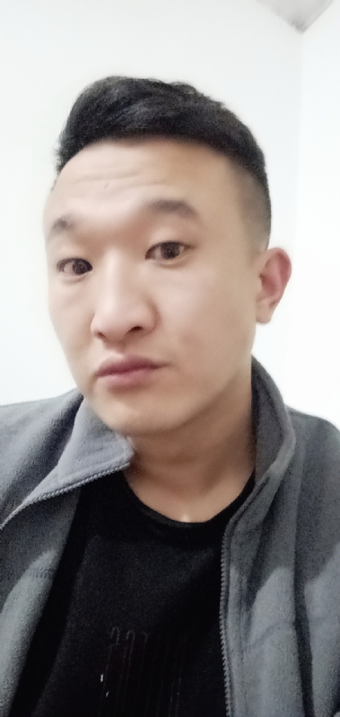 远山的第一张照片--泰安相亲服务中心