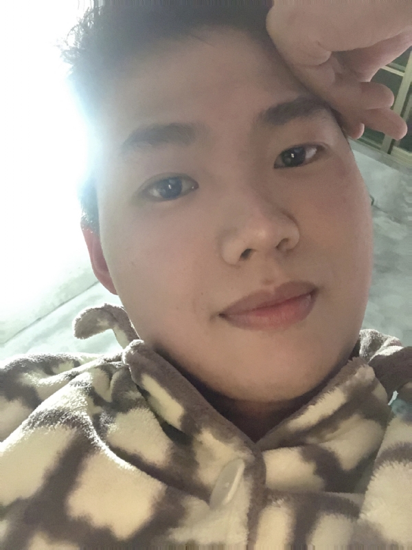 她的第四张照片--泰安相亲服务中心