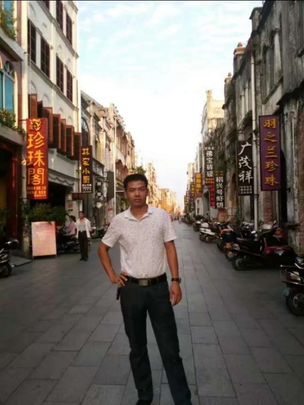 爱生活爱健康的第一张照片--泰安相亲服务中心