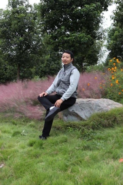 严小木的第一张照片--泰安相亲服务中心