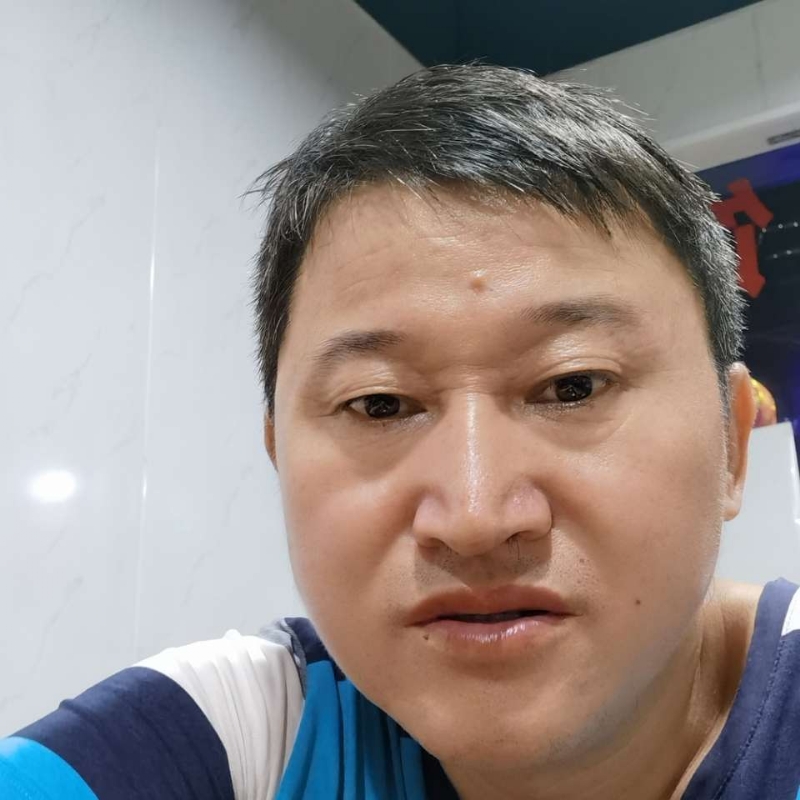 宏宏的第一张照片--泰安相亲服务中心