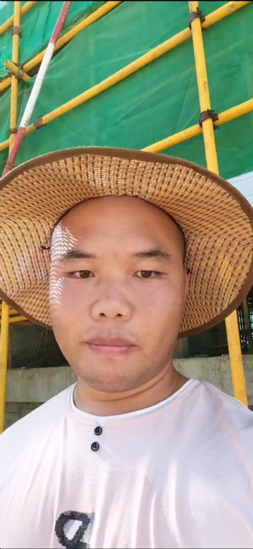 把岁月写入茶色的第一张照片--泰安相亲服务中心
