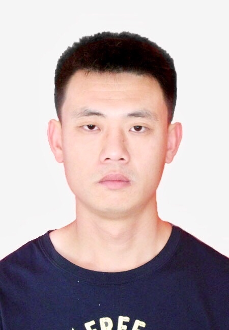 德克的第一张照片--泰安相亲服务中心