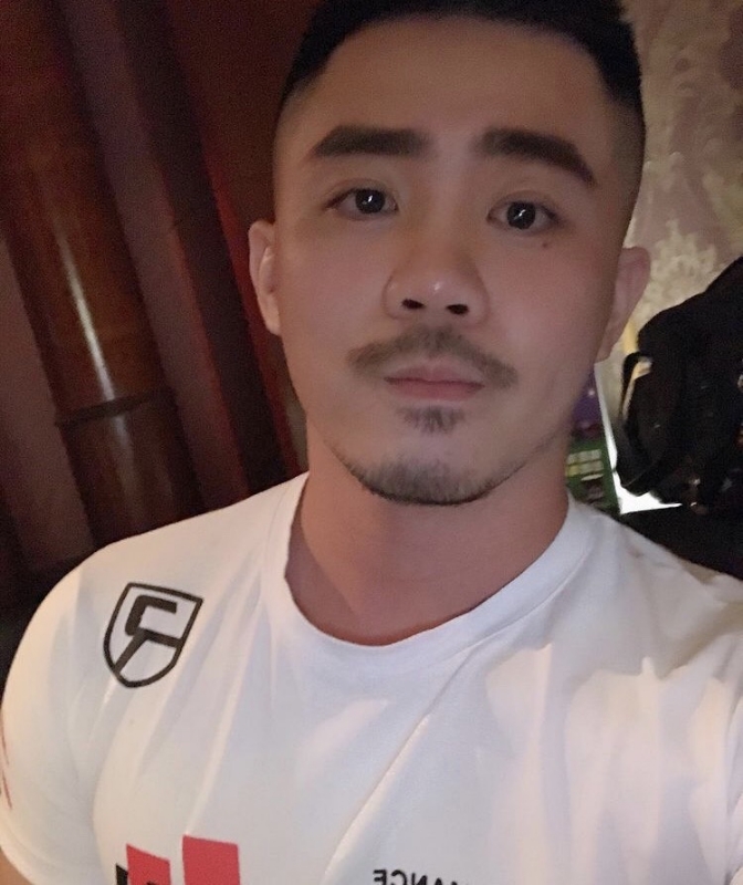 岁月的第二张照片--泰安相亲服务中心