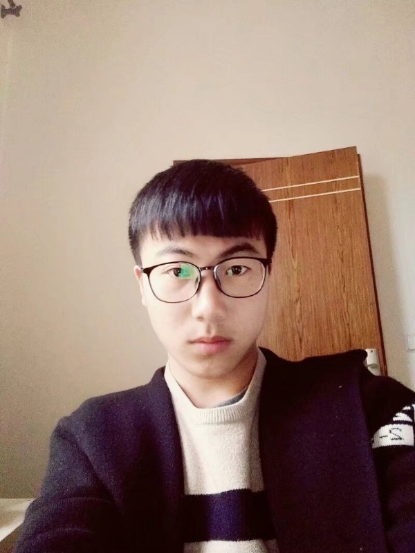 转身只为博她一笑的第一张照片--泰安相亲服务中心