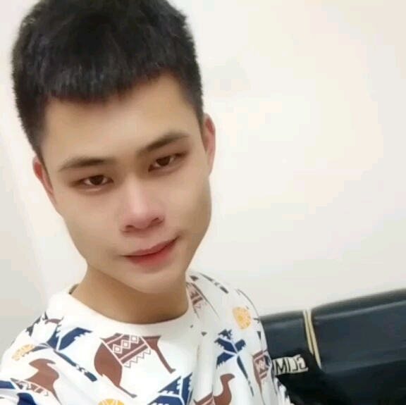 浪子的第一张照片--泰安相亲服务中心