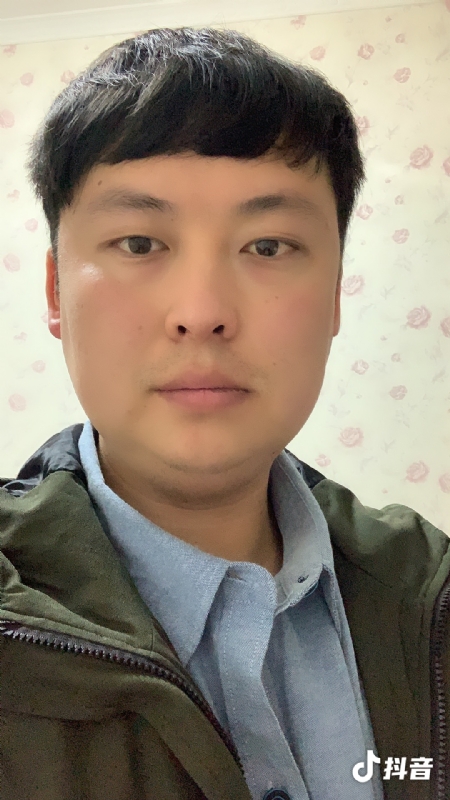 啊哦就你了的第一张照片--泰安相亲服务中心