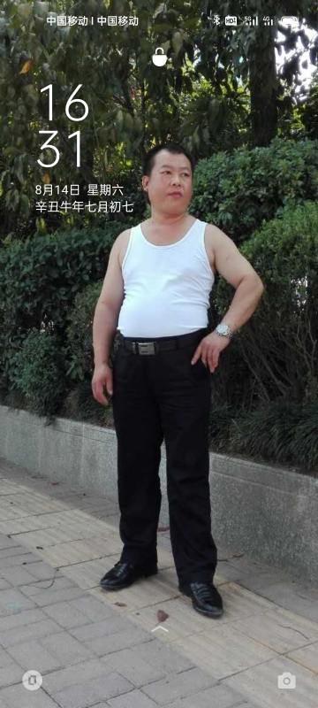 不加糖的苦咖啡的第二张照片--泰安相亲服务中心
