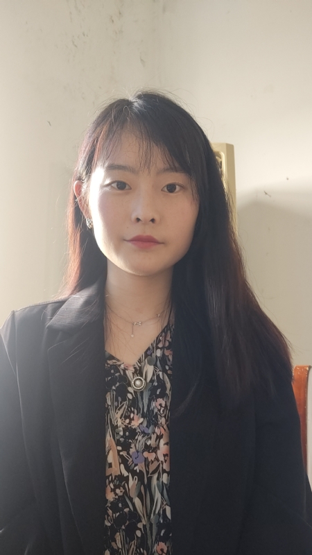 啾啾儿的第一张照片--泰安相亲服务中心