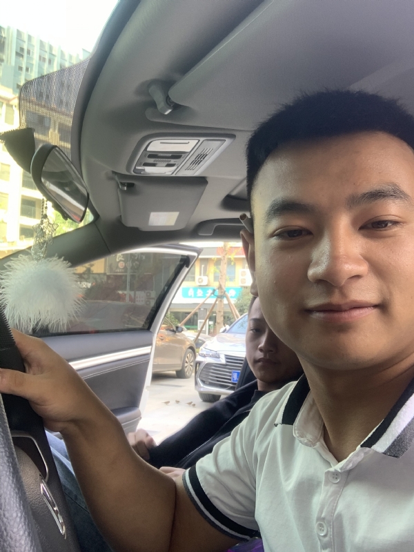 古有风琴的第三张照片--泰安相亲服务中心