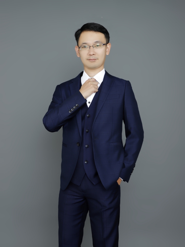 慕言的第一张照片--泰安相亲服务中心